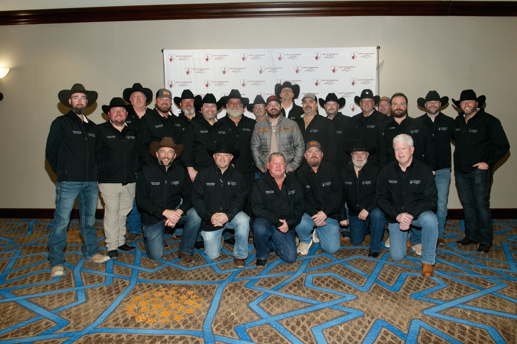 488177017_1072954394877160_326367339634279946_n